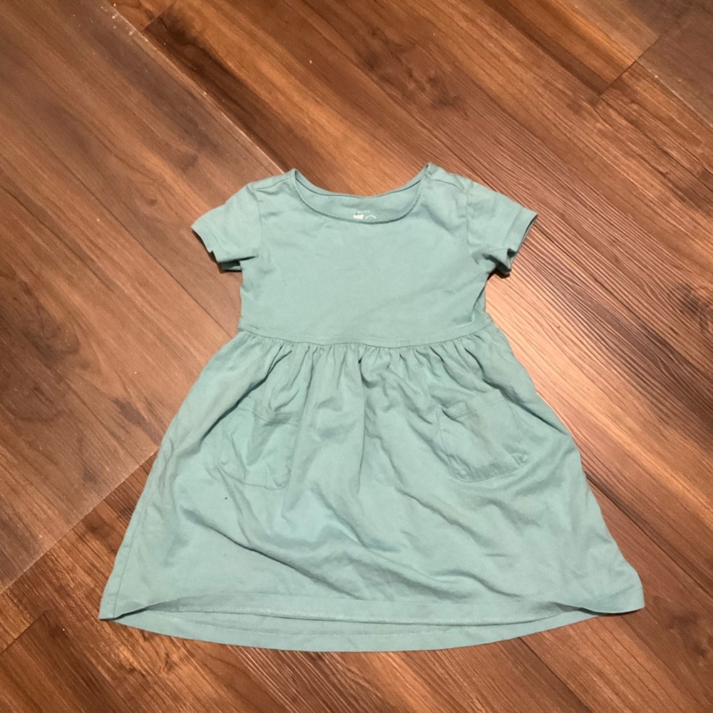 Primary Dress 2T w/pockets, EUC